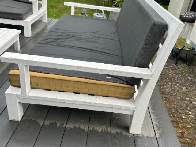 Une housse de coussin sur mesure pour un confort optimal